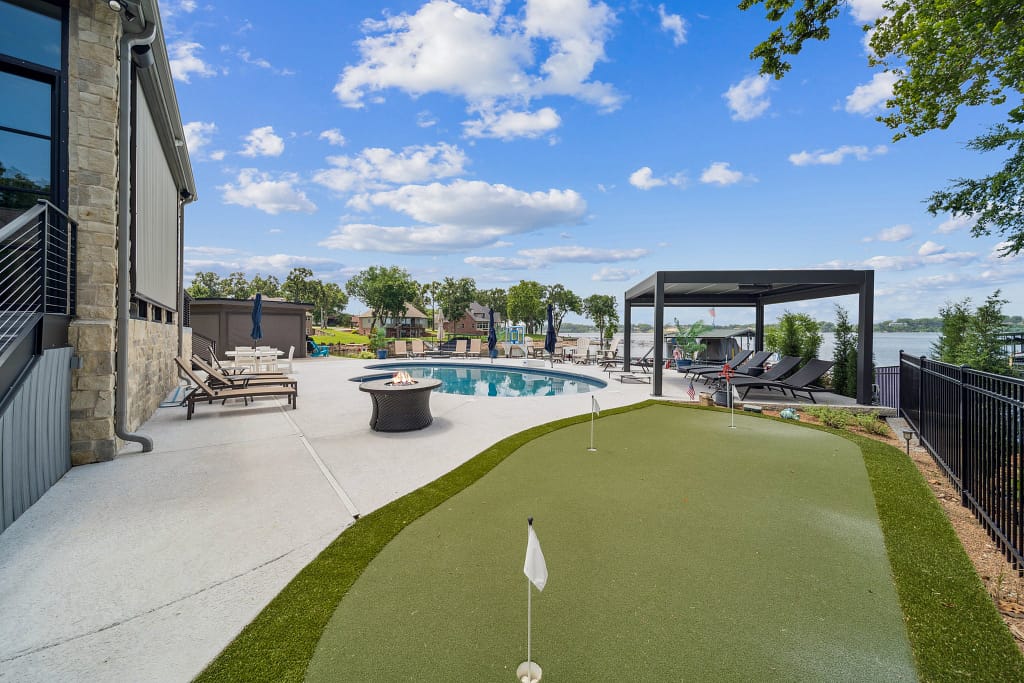 45-web-or-mls-6017-lake-breeze-rd